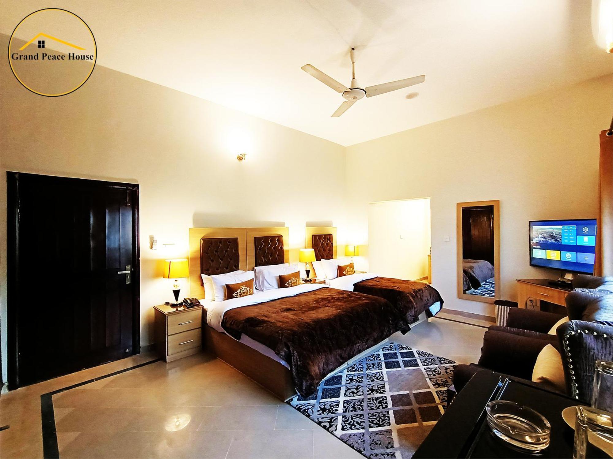 이슬라마바드 Grand Peace House I B&B 외부 사진